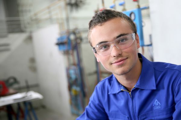 zu den Stellenausschreibungen